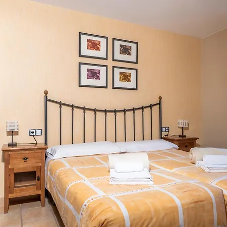 La Borda De Marco Apartman *